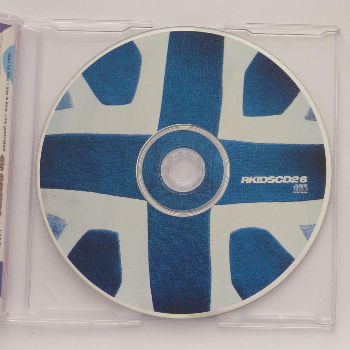 Oasis Little By Little / She Is Love CD Single